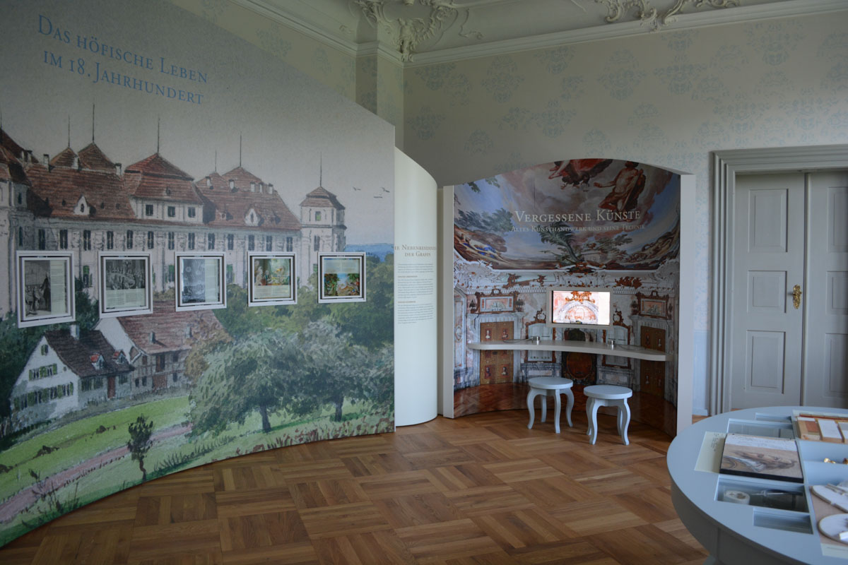 Ausstellungswand im Schloss Tettnang